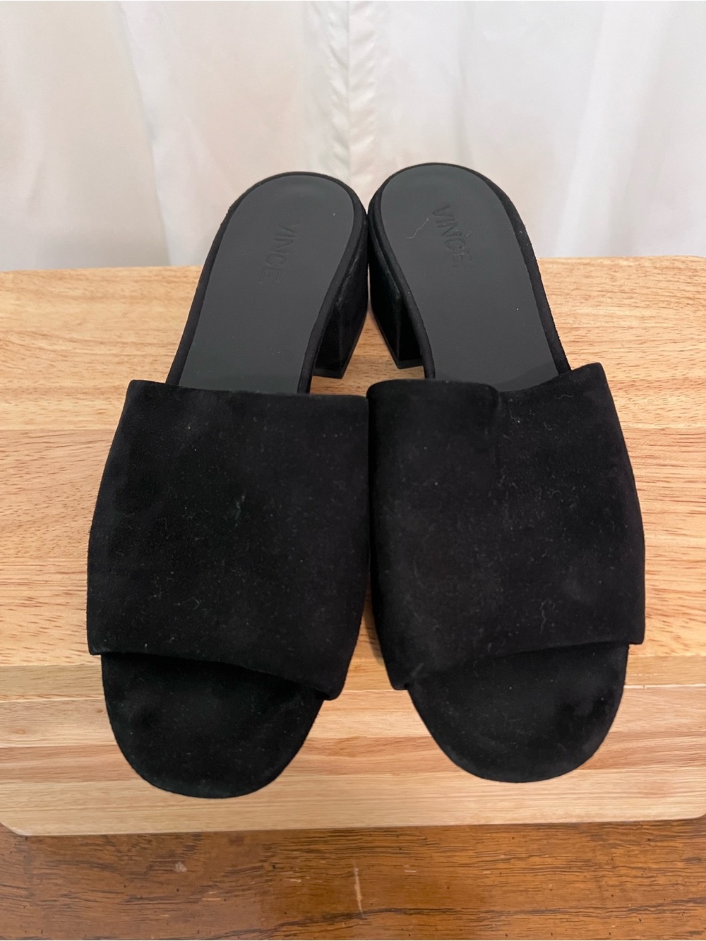 Vince Rachelle Slide Black Suede Sandals. Size 7